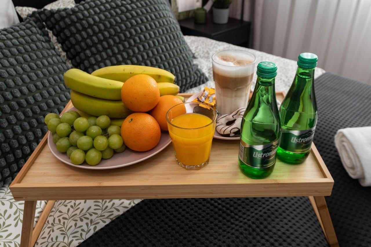 Golden Sands - Winda, 2 Sypialnie Oraz Salon, Lozeczko Turystyczne, Balkon, Play Station 5, Ekspress Do Kawy, Atlas Arena, Zoo, Fala Lodz  Luaran gambar